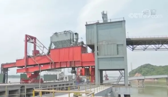 太瘋狂！水泥漲價(jià)幾輪，依舊排隊(duì)搶購(gòu)......發(fā)生了什么？