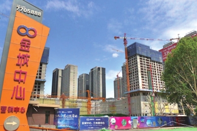 構(gòu)建都市經(jīng)濟圈 加快城市綜合商業(yè)體建設(shè) 蘭州市商貿(mào)服務(wù)業(yè)持續(xù)向好亮點多