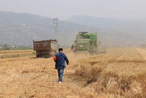 蘭州農(nóng)機(jī)安全監(jiān)理確?！叭摹卑踩a(chǎn)