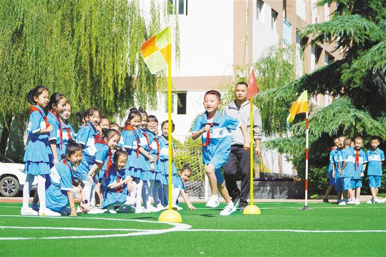 我們開(kāi)學(xué)了！