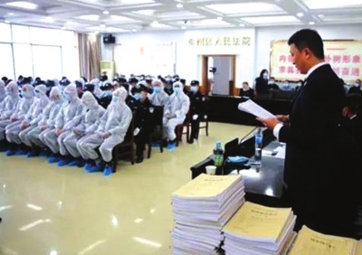 天水秦州區(qū)開審18人涉惡案 被控涉嫌敲詐勒索、尋釁滋事、開設(shè)賭場(chǎng)等