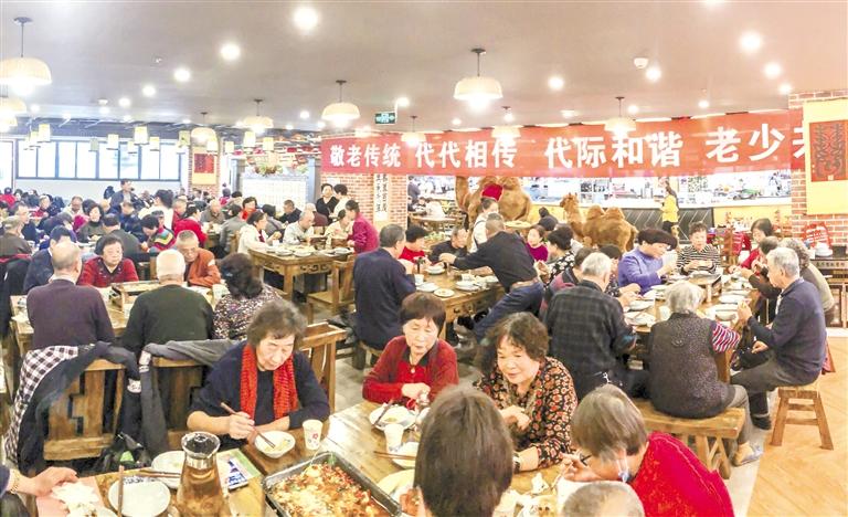 孝滿金城、德潤人心 蘭州市舉辦第六屆千叟宴感恩活動