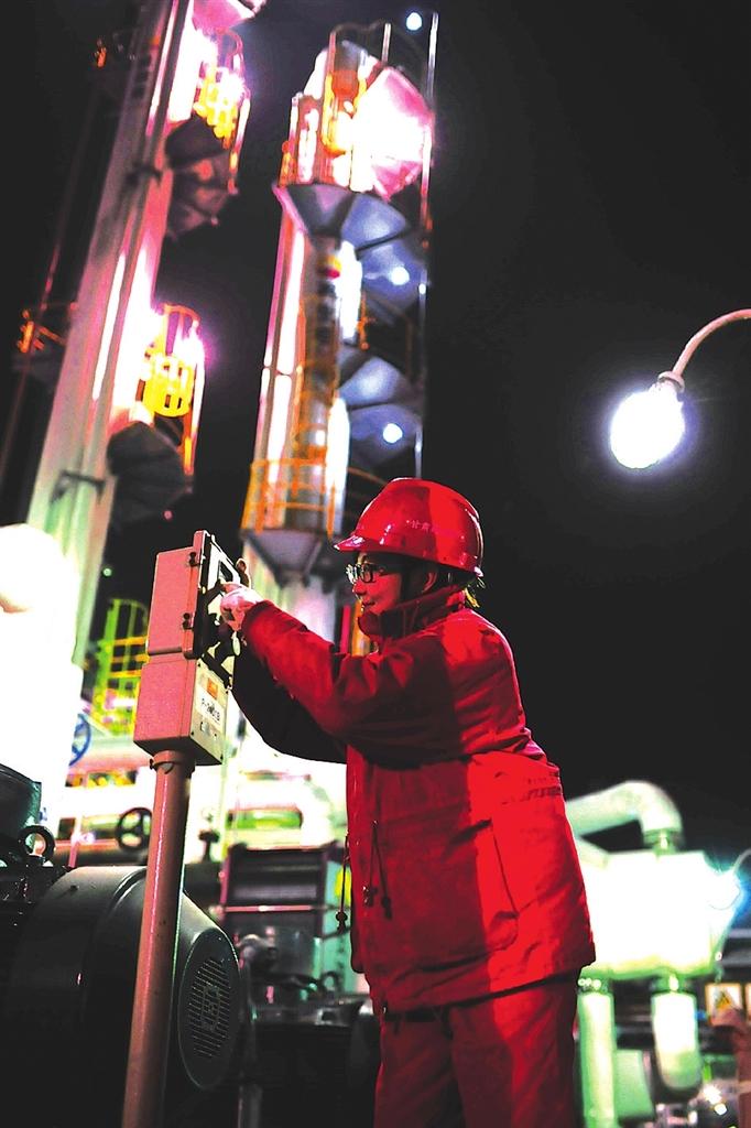 蘭州熱電公司提前開閘送熱鍋爐、管網(wǎng)運(yùn)行狀況良好