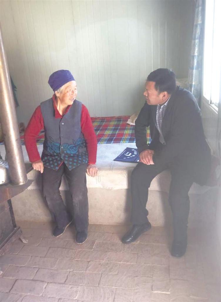 榆中縣扶貧開發(fā)辦公室黨組書記、主任王國福：建言獻策當助手 沖鋒陷陣排頭兵