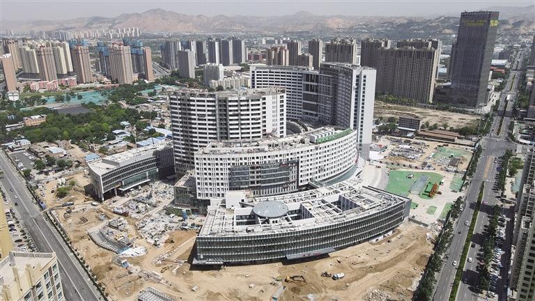 安寧區(qū)堅(jiān)持把項(xiàng)目建設(shè)作為推動(dòng)發(fā)展的第一引擎 力爭年內(nèi)建成36個(gè)項(xiàng)目