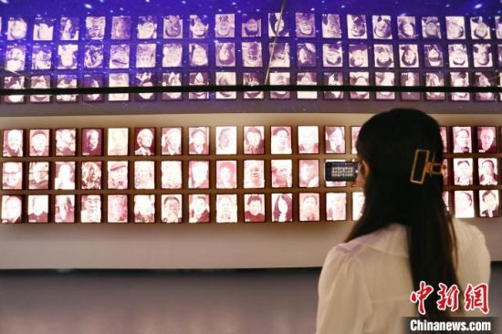 2021年8月21日，蘭州市民參觀讀者博物館。(資料圖) 高展 攝